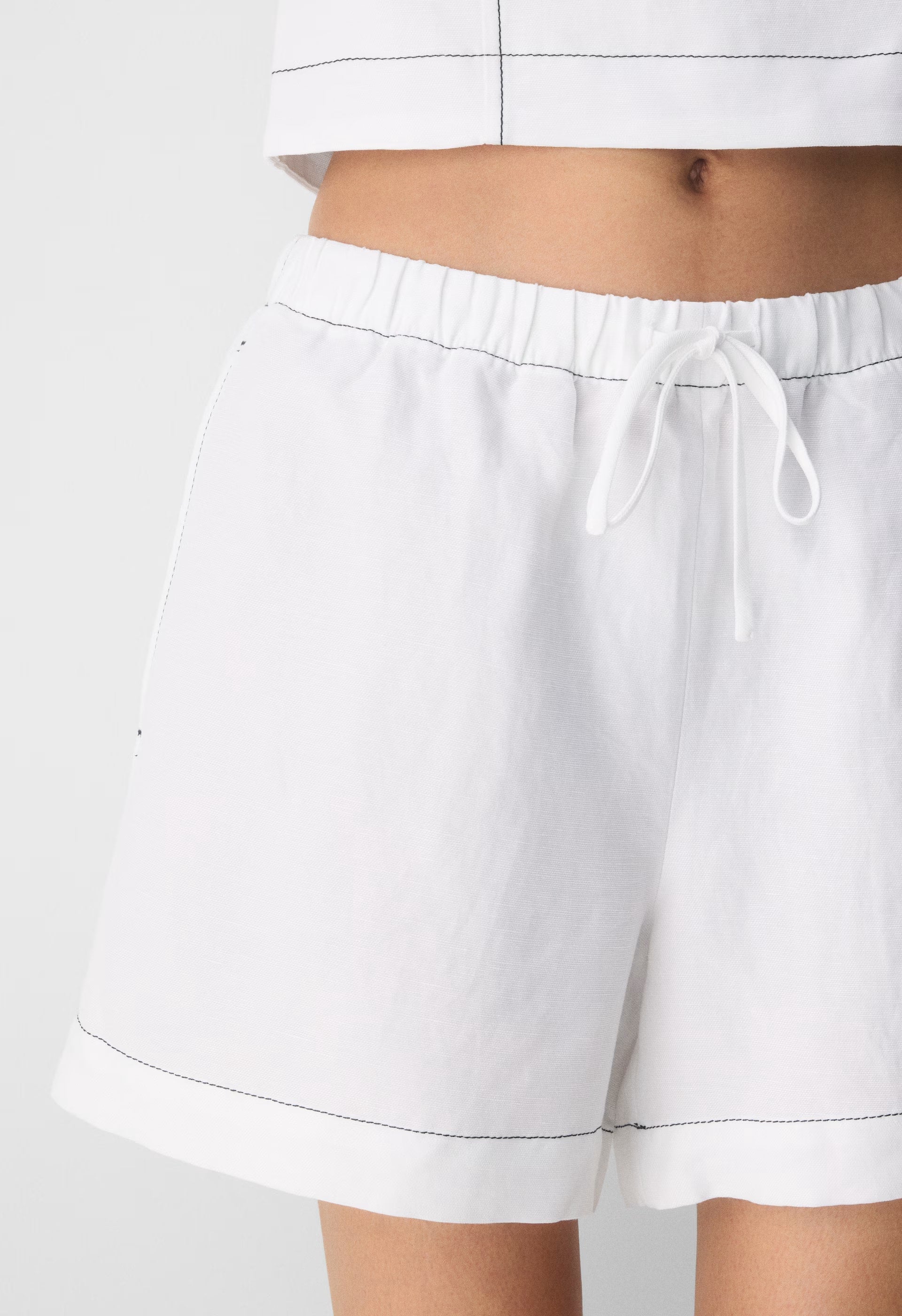 The Lodge Short™ Mid-Thigh - CruiseLinen™ - MIDDAY BLUE