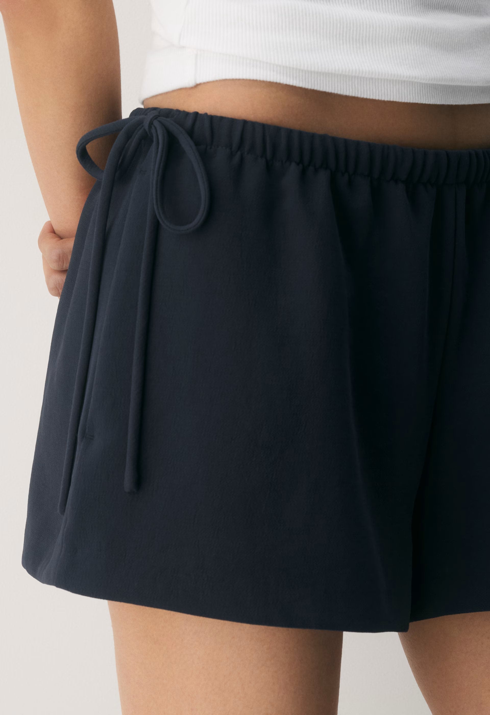 Artisan Short - Crepette™ - WHITE
