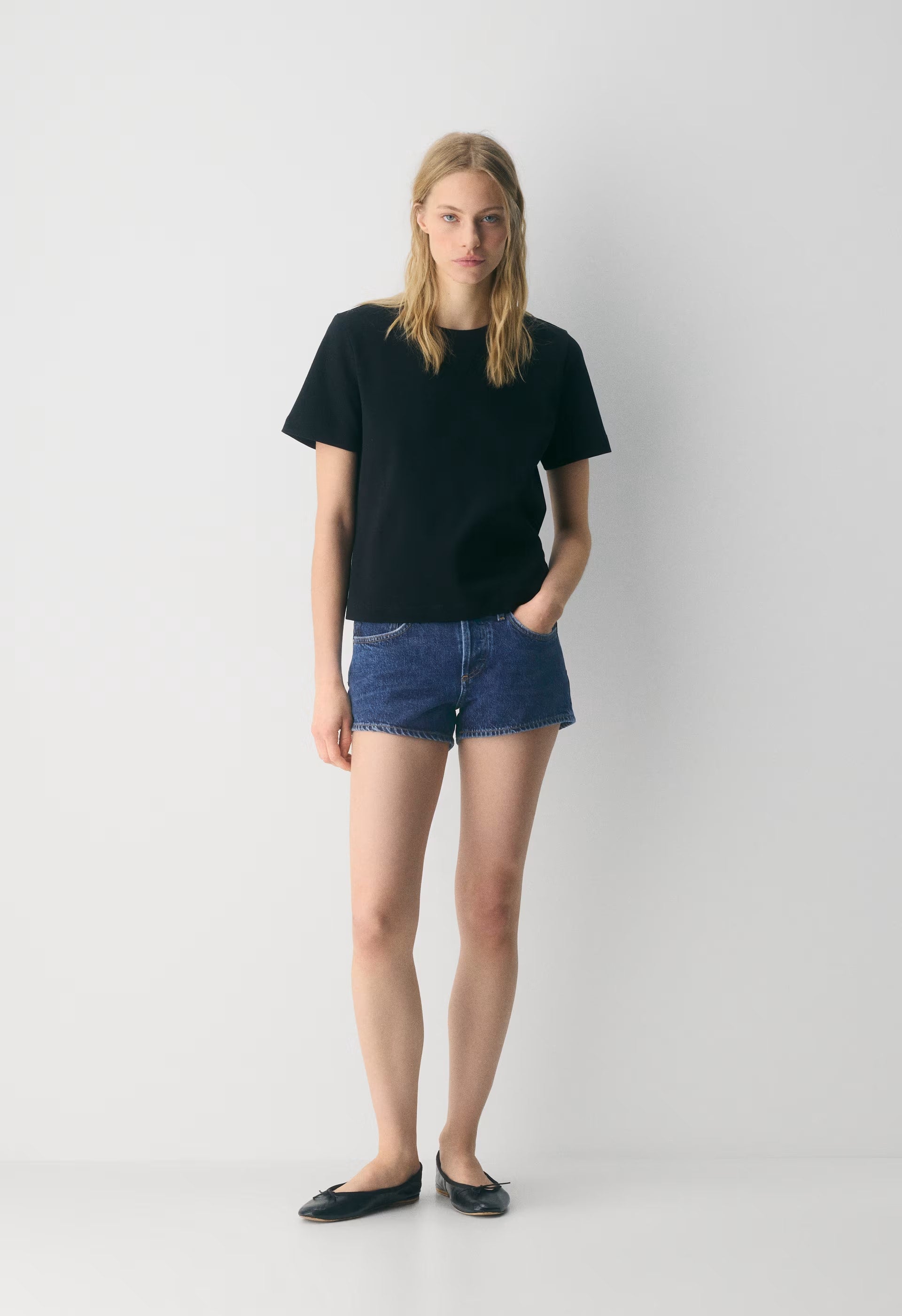 AGOLDE Low Rise Parker Jean Short - ENAMOUR