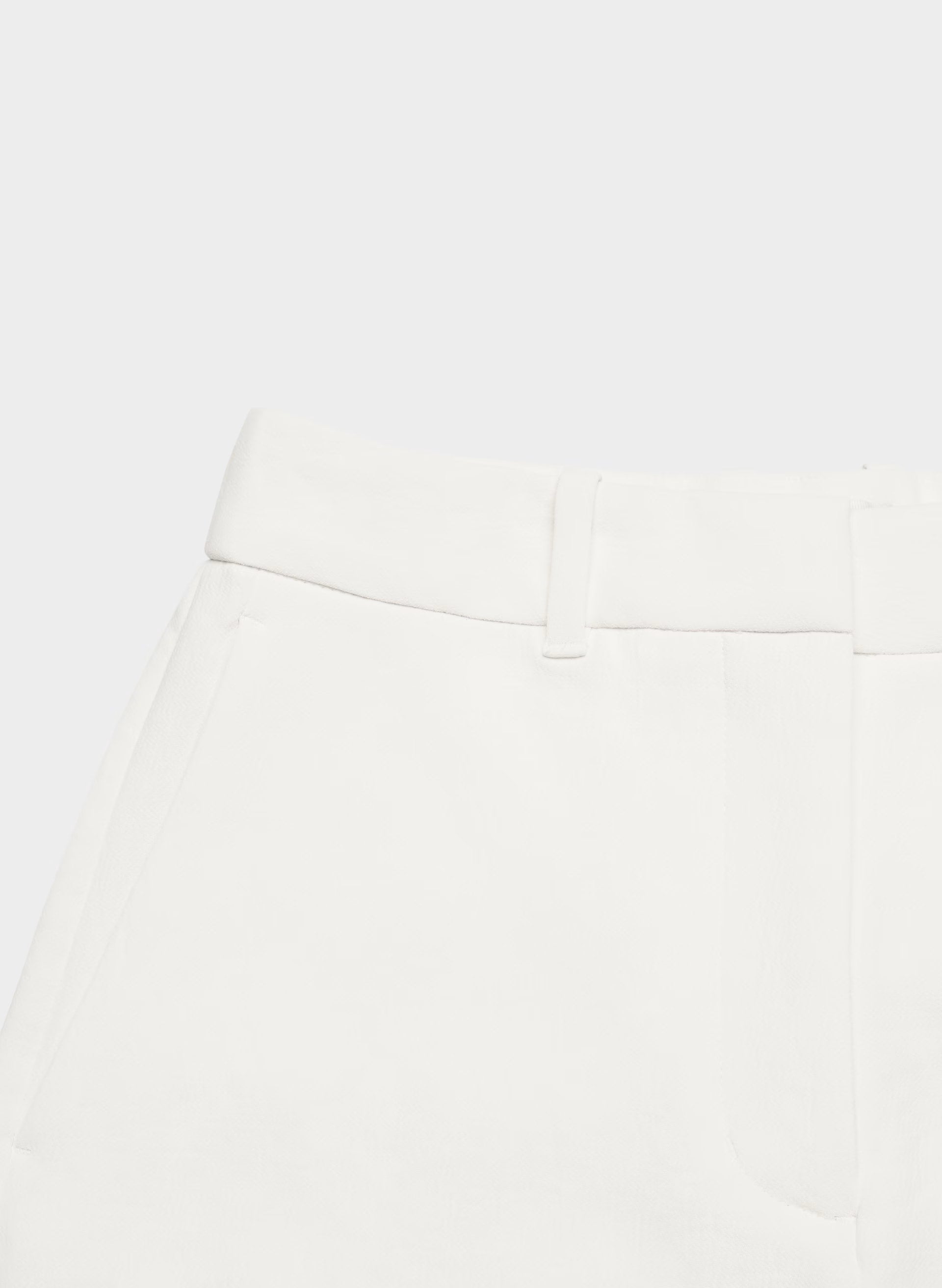 New Agency Mid-Thigh Short - Crepette™ - LIGHT BIRCH