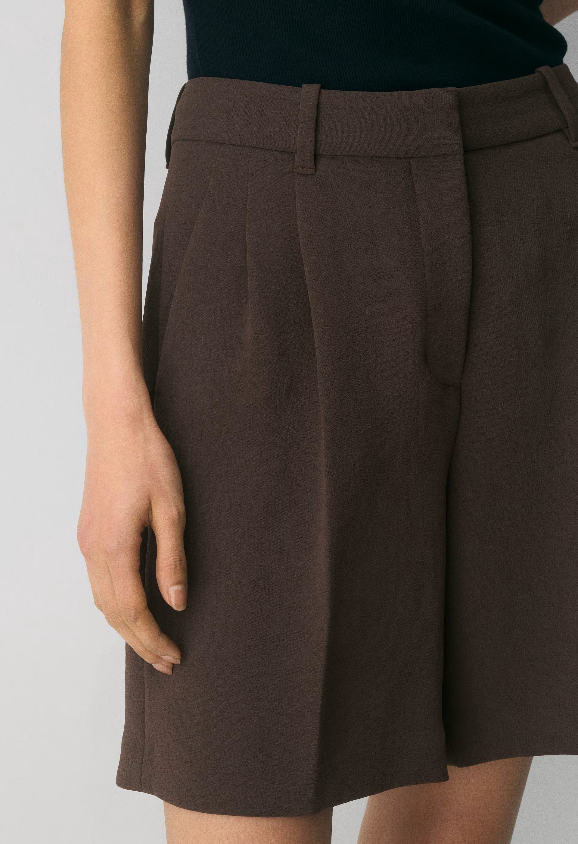 The Effortless Short™ Long - Crepette™ - RICH MOCHA BROWN